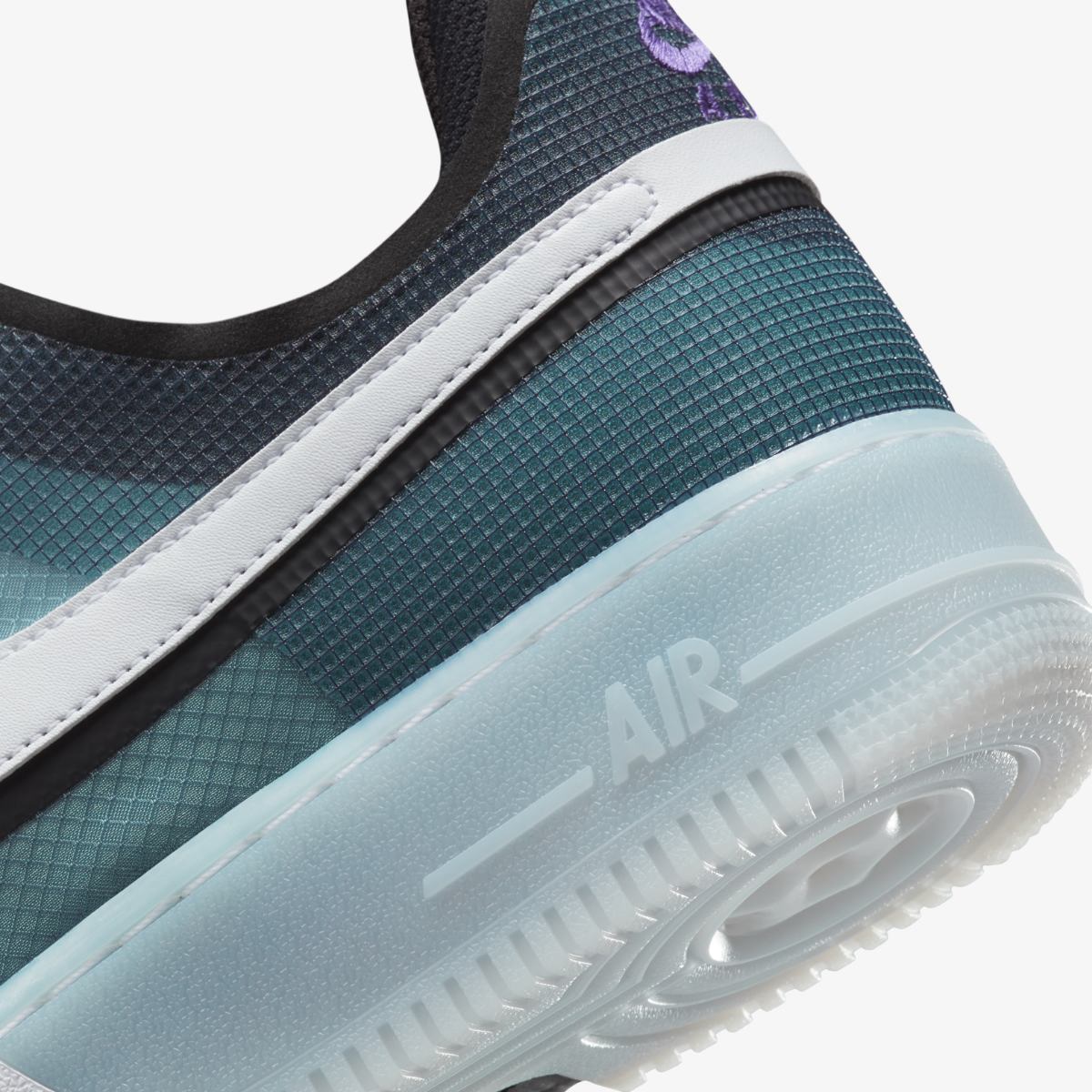 Кросівки Nike AIR FORCE 1 REACT