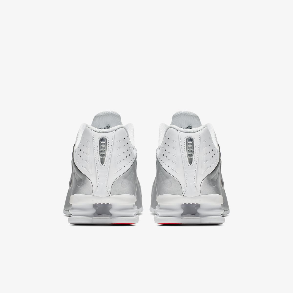 Кроссовки Nike SHOX R4